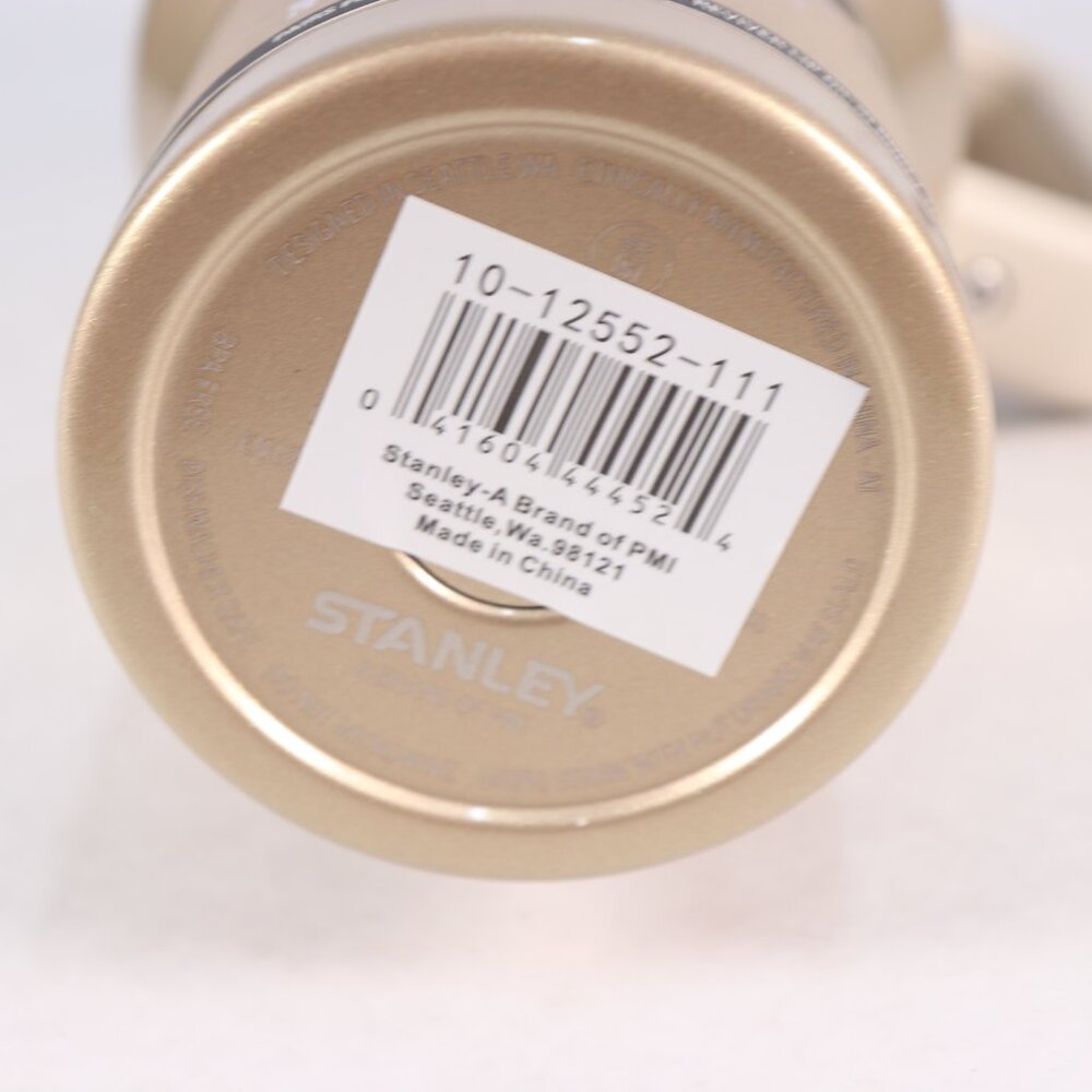 Stanley x e.l.f. 40 oz Stainless H2.0 FlowState Quencher Tumbler Honey Talks - Picture 6 of 7